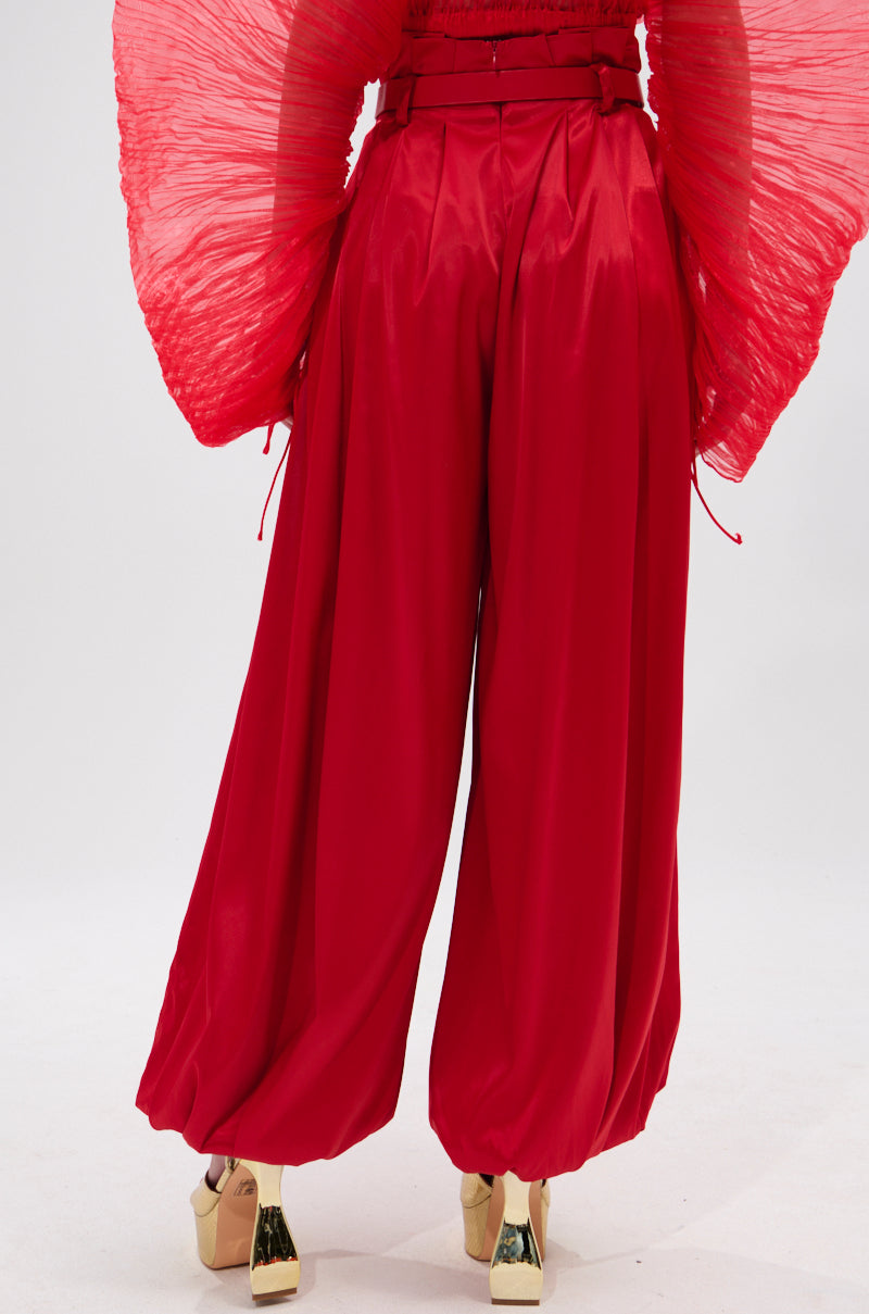 FORTUNE'S FAVORITE SATIN BELTED BALLOON PANT IN RED
