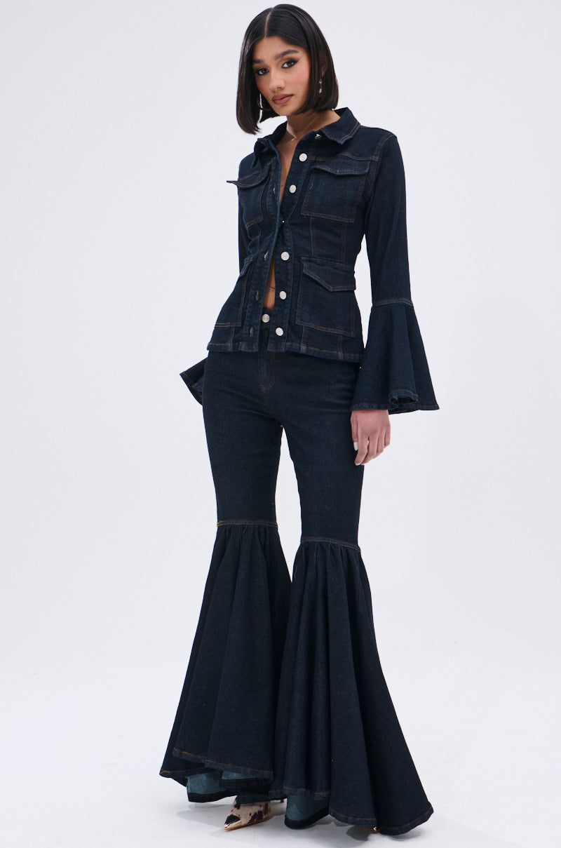 EVERYDAY LIVIN' DENIM SUPER FLARE LEG PANT