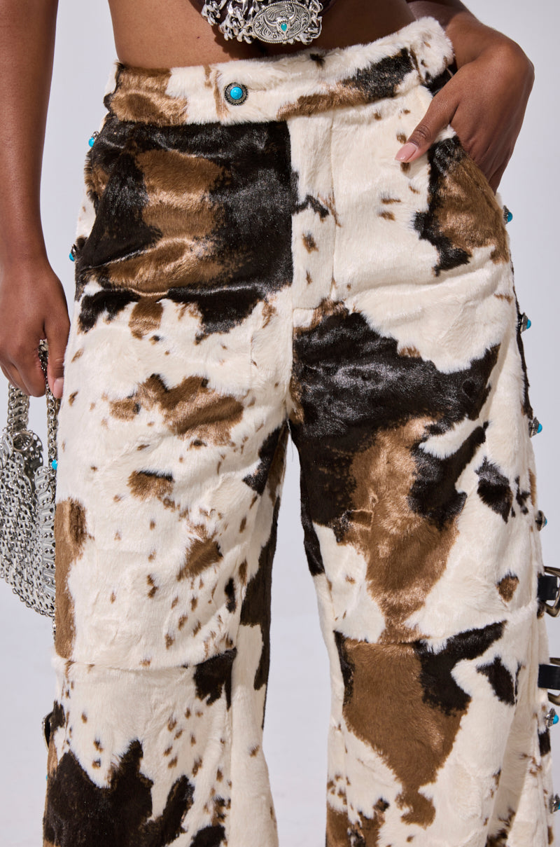 HIGHLAND COW FAUX FUR PANT