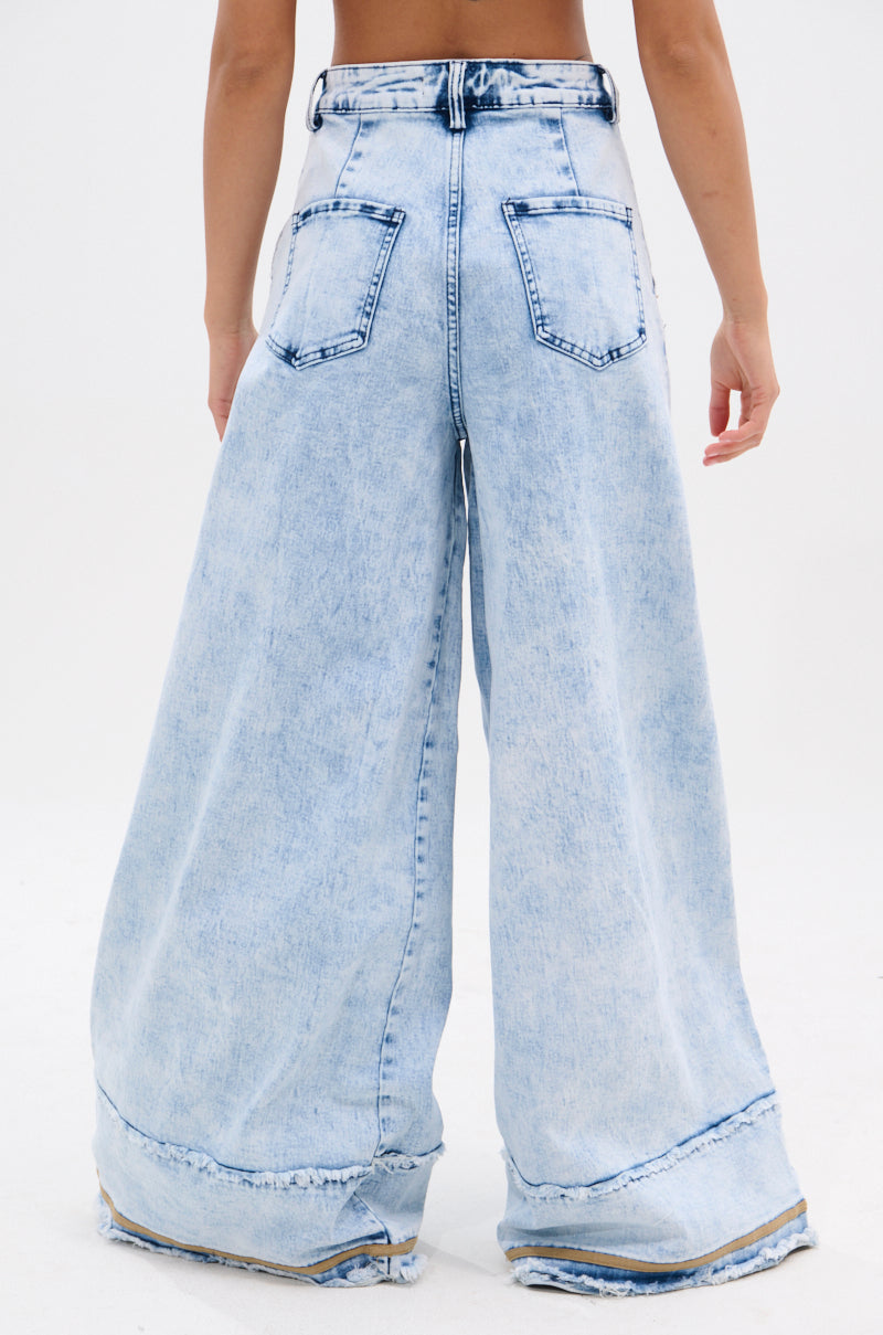 IN CHARGE WIDE LEG DENIM PANT