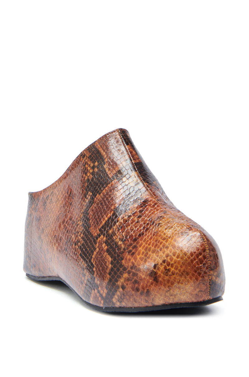 AZALEA WANG DARWIN CLOG IN BROWN SNAKE