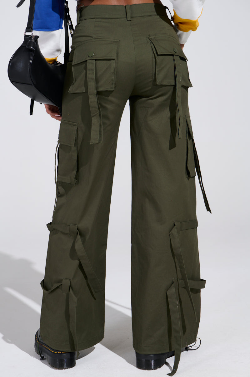 IT IS BACK CARGO PANTS