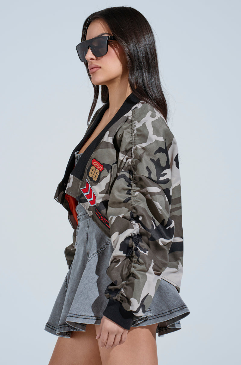 ON THE RUN CAMO SHRUG
