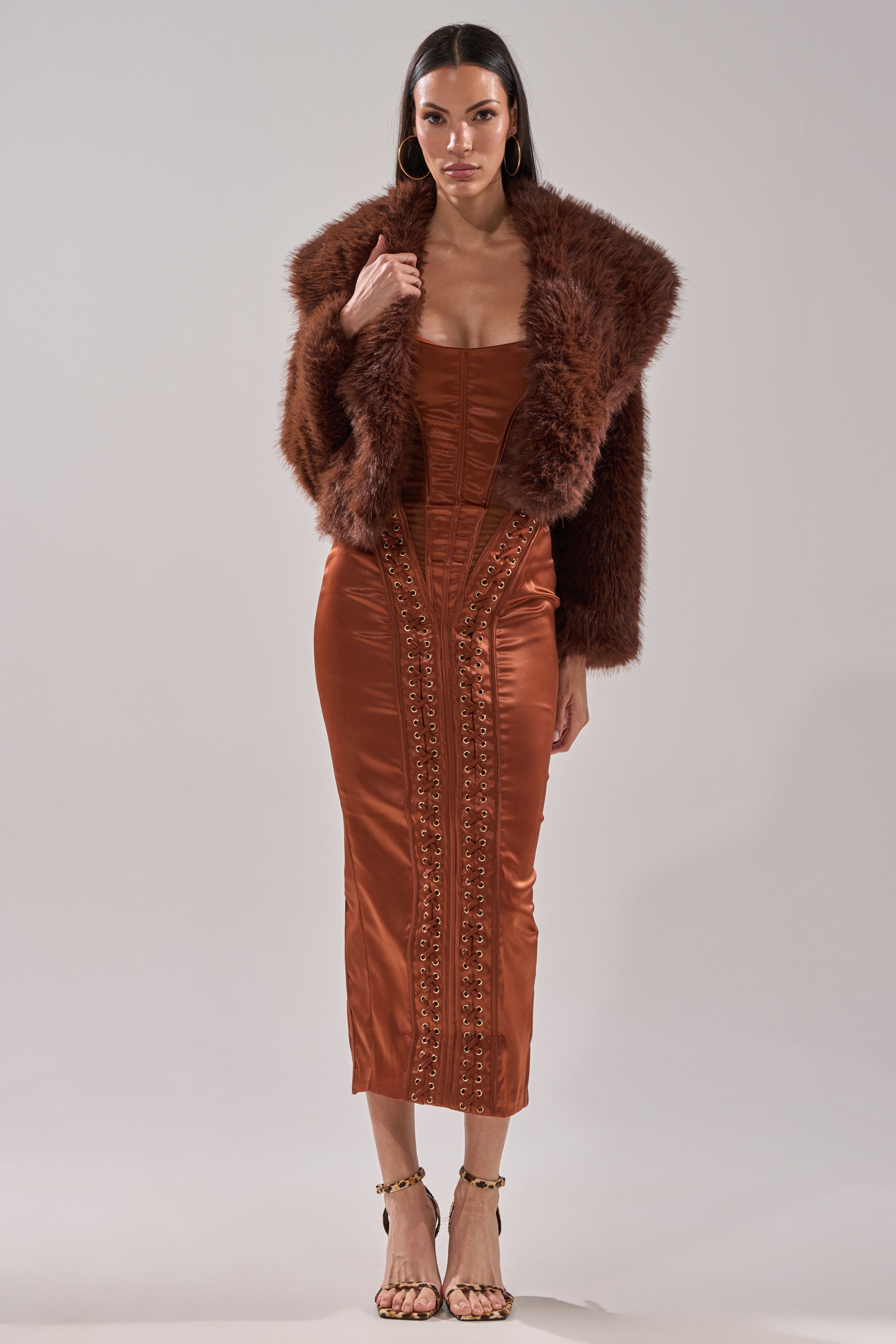 POPPY CROPPED FAUX FUR IN BROWN