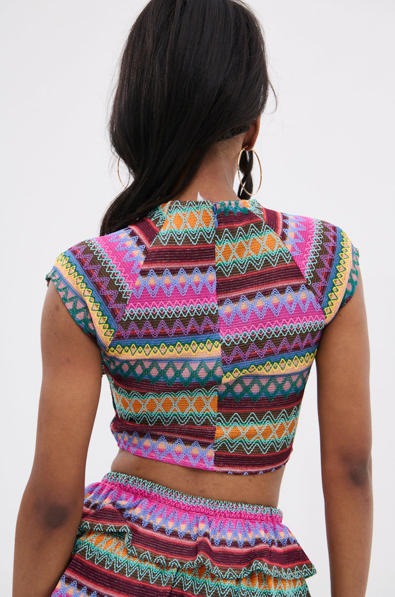COLORFUL LIFE RUFFLE BLOUSE