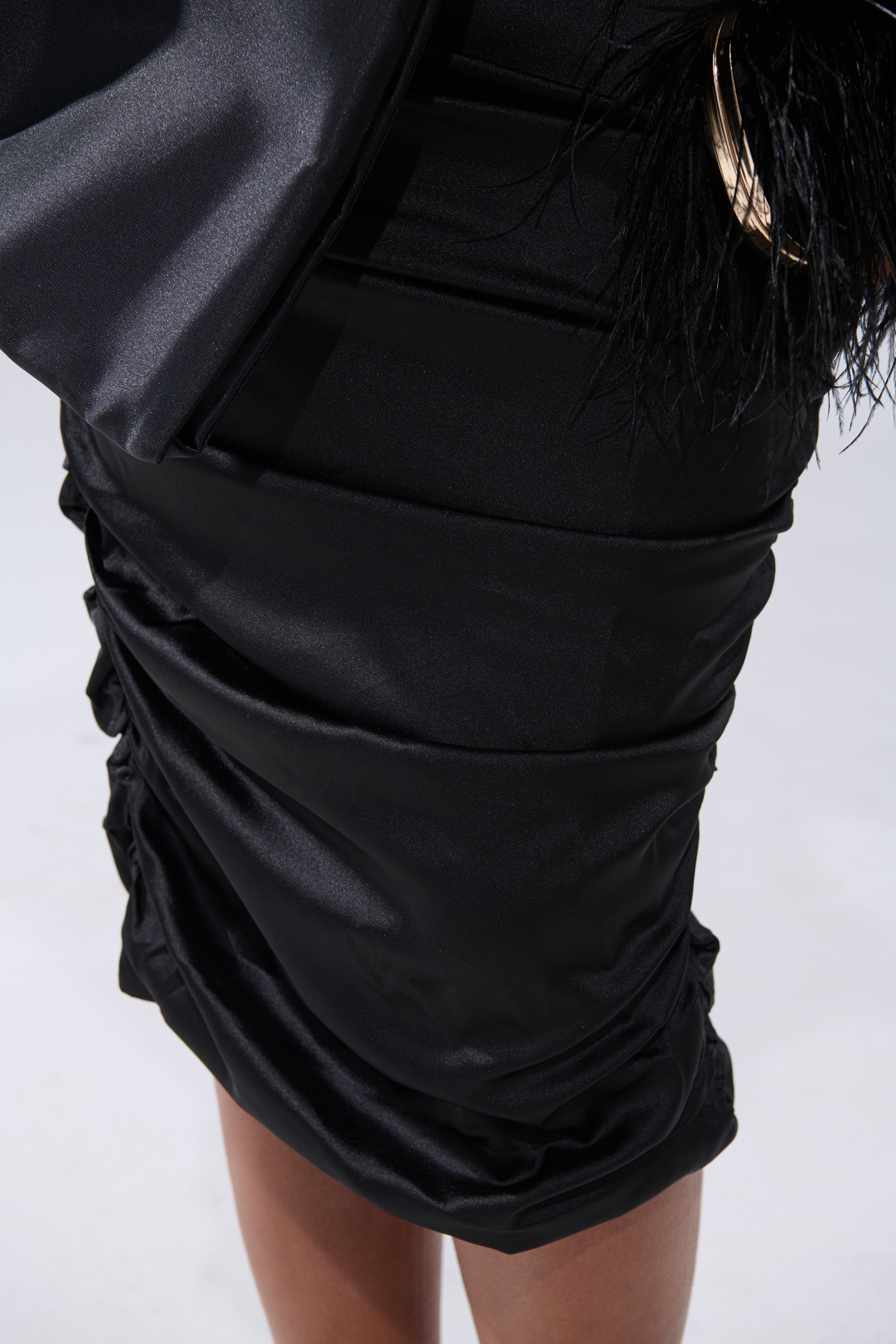 ONE OF ONE BOW MIDI DRESS IN BLACK