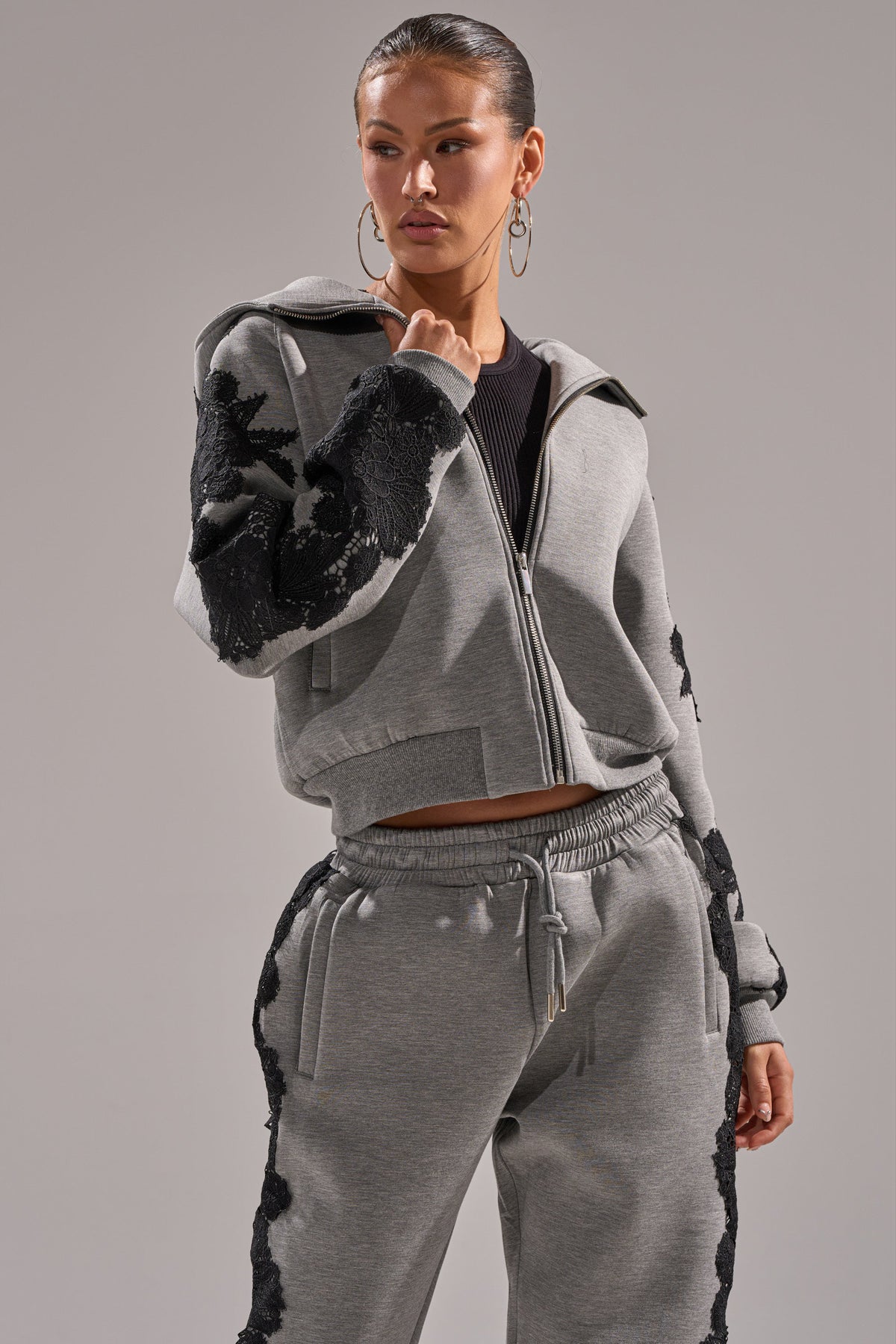 RAQUEL ZIP UP SWEATSHIRT