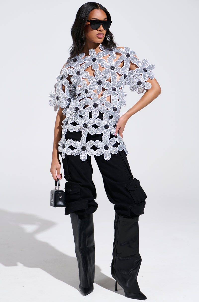 FLOWER POWER OVERSIZED TSHIRT