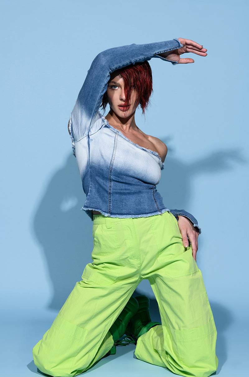 AURA OFF THE SHOULDER DENIM TOP