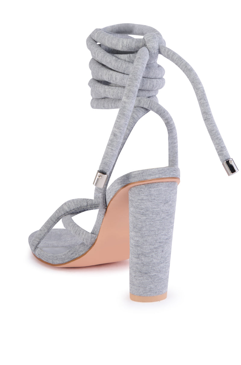 AZALEA WANG ENID GRAY CHUNKY SANDAL
