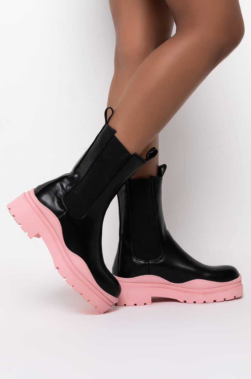 AZALEA WANG ONLY IN MY DREAMS FLATFORM BOOTIE IN PINK