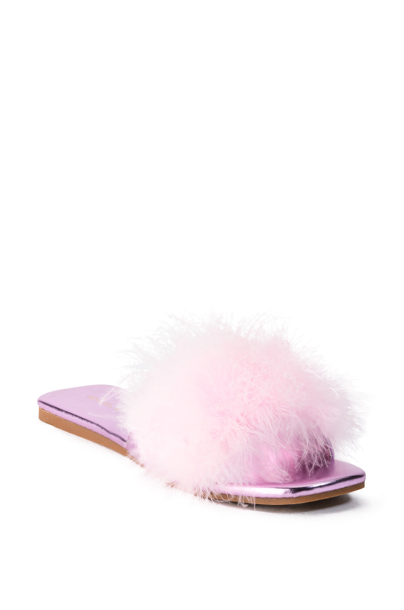AZALEA WANG PAISLEY FLAT FEATHER SANDAL IN PINK