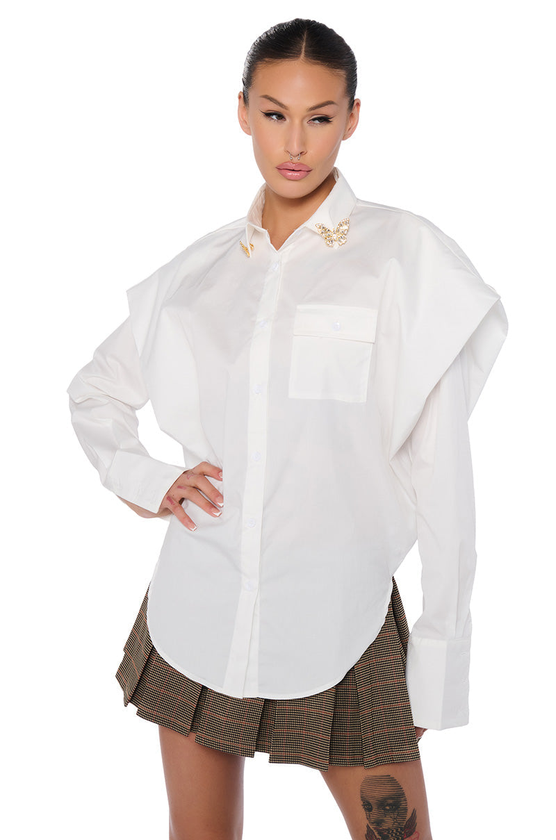 HIGH POINTED SHOULDER BUTTON DOWN POPLIN SHIRT