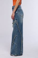 JUST A FEELING DISTRESSED DENIM PANT